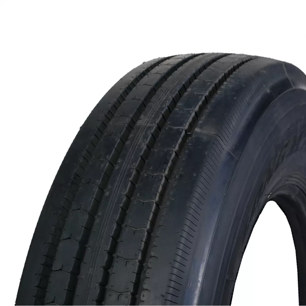 Грузовая шина 295/80 R22,5 Long March LM-216 18PR в Верхней Салде