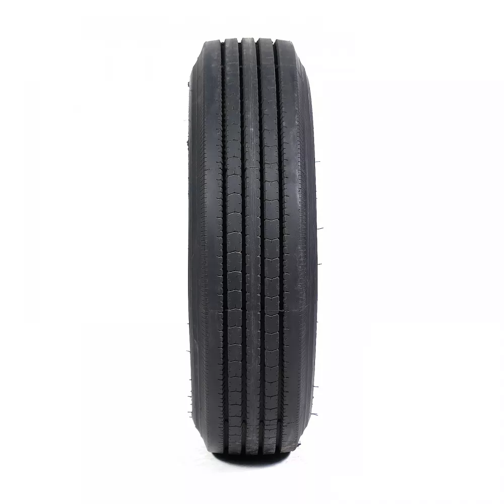 Грузовая шина 215/75 R17,5 Long March LM-216 16PR в Верхней Салде