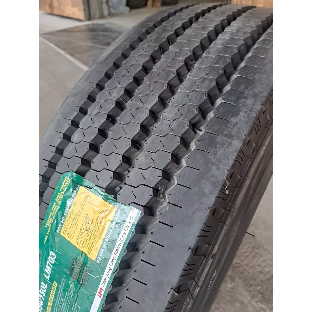 Грузовая шина 315/70 R22,5 Long March LM-703 18PR в Верхней Салде