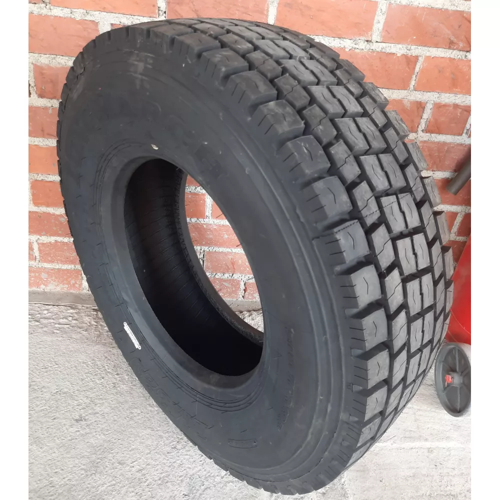 Грузовая шина 305/70 R19,5 Long March LM-329 18PR в Верхней Салде